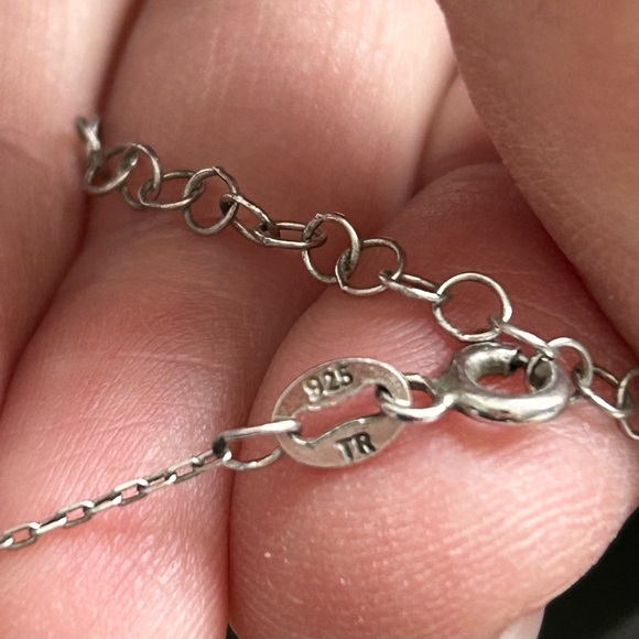 OM silver & diamond necklace - Picture 5 of 6